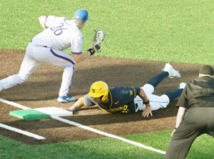 Kansas takes series against No. 17 WVU with 8-5 victory
